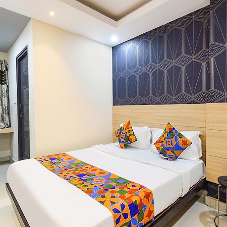 Fabhotel The Botanica - Nr Hyderabad Central University, Kondapur Kondapur  Экстерьер фото
