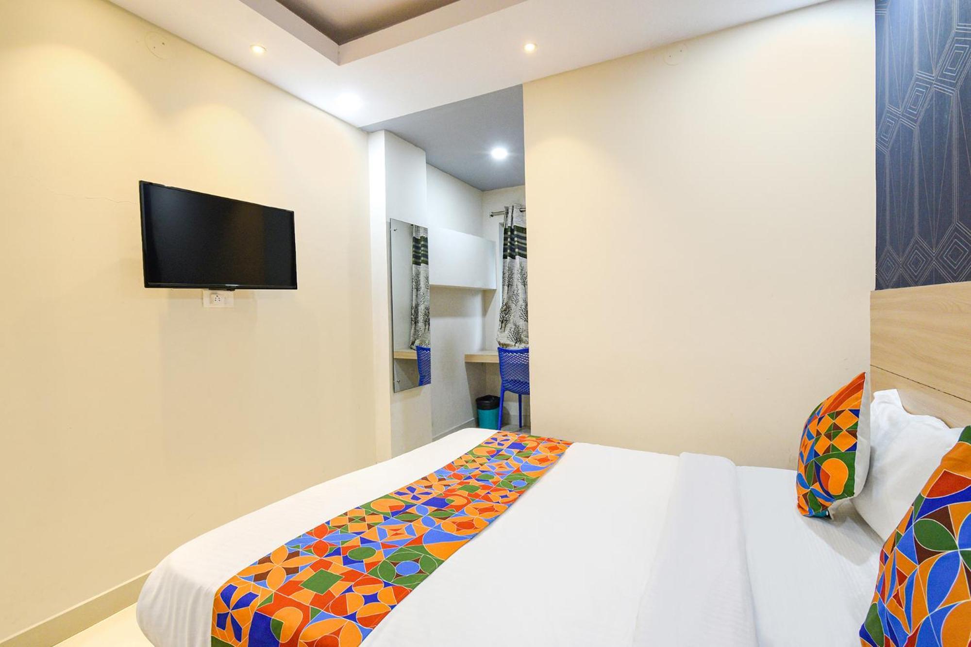 Fabhotel The Botanica - Nr Hyderabad Central University, Kondapur Kondapur  Экстерьер фото