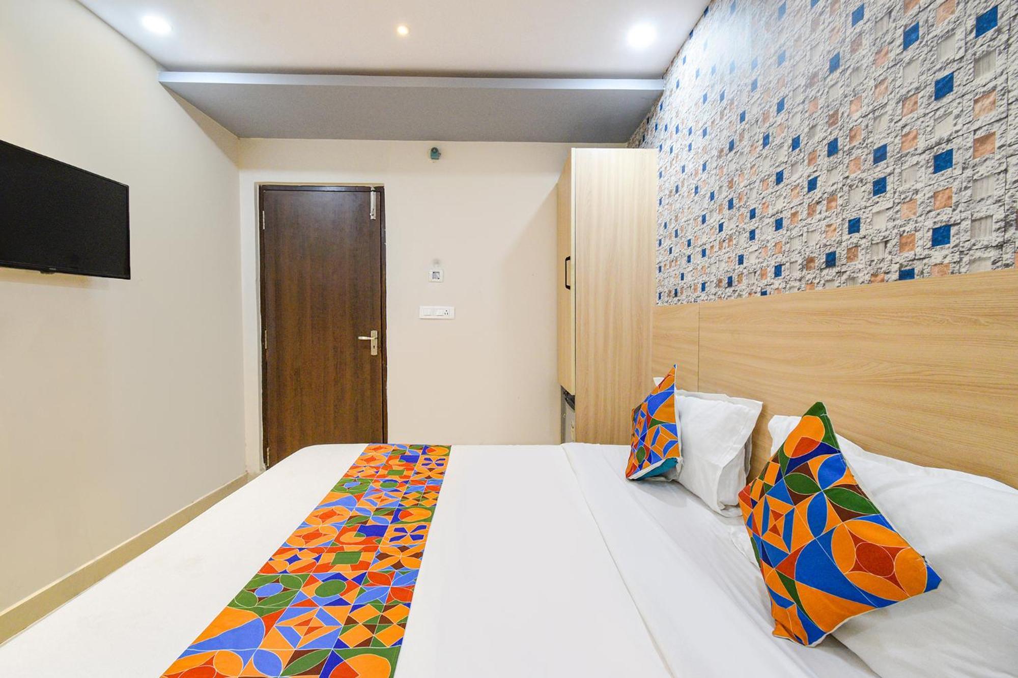 Fabhotel The Botanica - Nr Hyderabad Central University, Kondapur Kondapur  Экстерьер фото